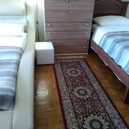 Dreambnb לינה וארוחת בוקר מסטרה