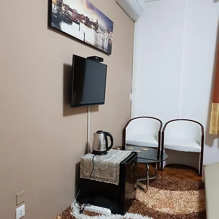 Dreambnb 5* מסטרה